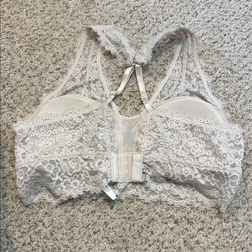 Aerie Lace Convertible Adjustable Bra Size Medium | Lacey | feminine | boho | - Picture 2 of 4